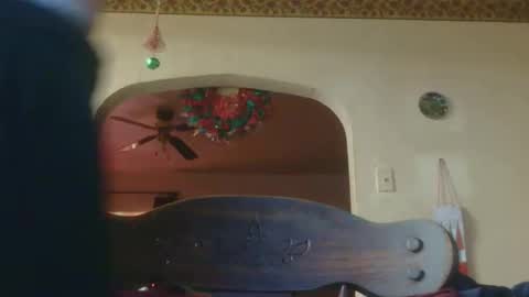 Pizza online show from 11-20-25, 02:01