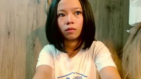 Hoelymorri online show from 04-27-26, 02:53