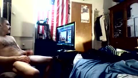 hoglegg99384194 online show from 11-11-25, 12:21