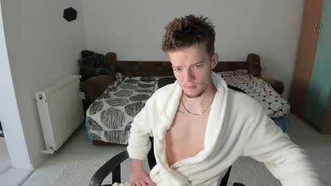 Victor online show from 04-15-26, 06:42