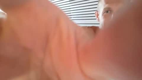 Snapshot of hola_homo chatting on 05-21-26, 06:26 hola_homo online show from 05-21-26, 06:26