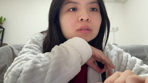 amy online show from 11-19-25, 01:44