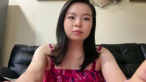Snapshot of hola_sunflower chatting on 06-04-26, 02:34 amy online show from 06-04-26, 02:34