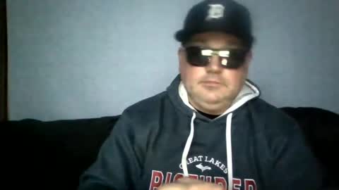 Snapshot of holden_minutz chatting on 07-29-26, 07:06 holden_minutz online show from 07-29-26, 07:06