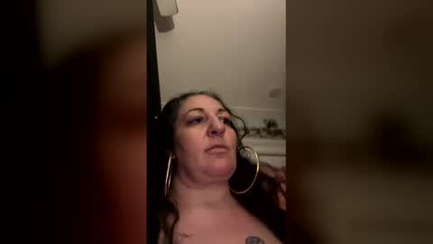 holdmedown88 online show from 05-21-26, 07:15
