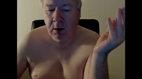 Holger online show from 09-27-25, 04:39