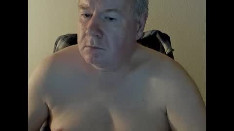 Holger online show from 10-12-25, 03:33