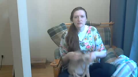 Snapshot of holistic_woman chatting on 07-05-26, 09:05 holistic_woman online show from 07-05-26, 09:05