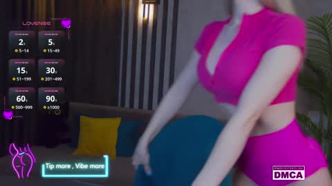 Snapshot of holl1would chatting on 03-06-25, 03:35 My social media links subscribe to support me online show from 03-06-25, 03:35