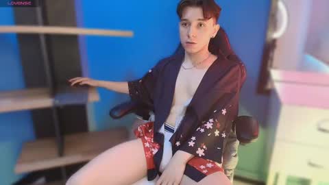 Holland online show from 03-20-26, 03:06