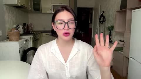 Sofia online show from 02-23-26, 05:27