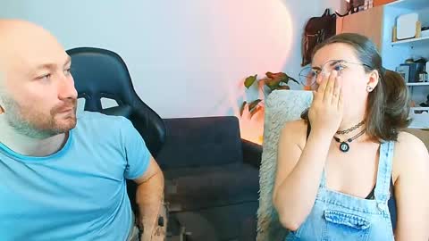 Holly and Honey online show from 04-02-26, 10:18