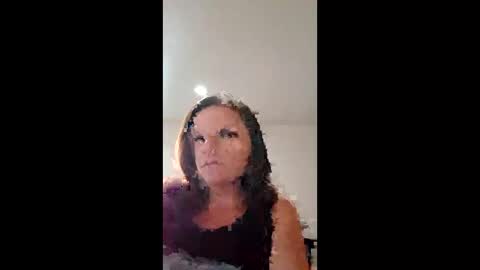 Snapshot of holly_dolly_xxx chatting on 05-10-26, 02:50 holly_dolly_xxx online show from 05-10-26, 02:50