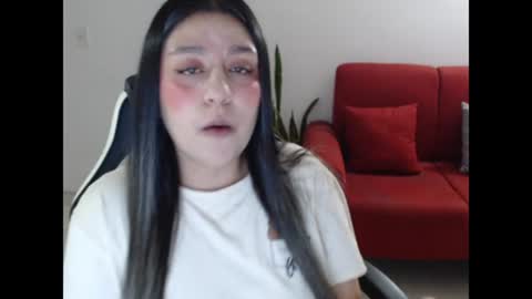 Itzel online show from 07-19-26, 03:10