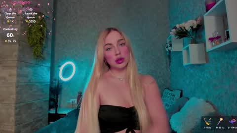 holly_molly8 online show from 11-10-25, 07:35