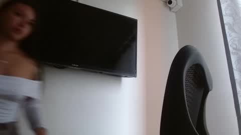 Holly online show from 02-10-26, 08:46