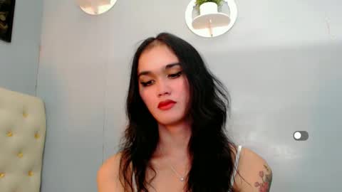 Apple online show from 12-23-24, 09:05