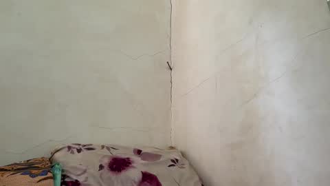 Snapshot of holly_wyn chatting on 06-02-26, 02:02 holly_wyn online show from 06-02-26, 02:02