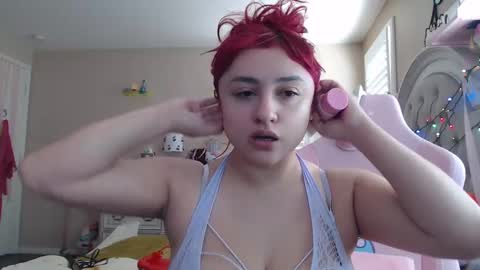 Holly Kitty online show from 03-04-25, 07:11