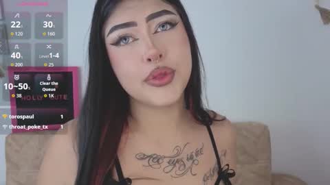 Holly online show from 12-17-25, 07:42