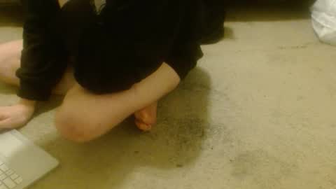 Holly Hawkes online show from 10-15-25, 03:50