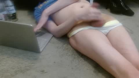 Holly Hawkes online show from 12-15-25, 09:19