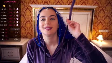 Snapshot of hollymonica chatting on 01-08-25, 05:48 Delly online show from 01-08-25, 05:48