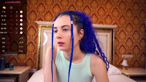 Snapshot of hollymonica chatting on 01-11-25, 12:07 Delly online show from 01-11-25, 12:07