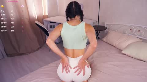 Snapshot of hollymonica chatting on 09-09-25, 05:40 Delly online show from 09-09-25, 05:40