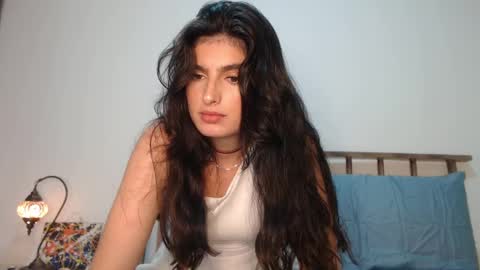 hollyshit_ online show from 02-22-25, 01:00