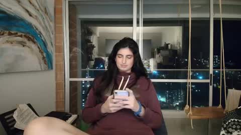 hollyshit_ online show from 10-21-25, 12:33