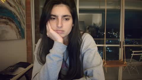 hollyshit_ online show from 12-21-25, 02:30