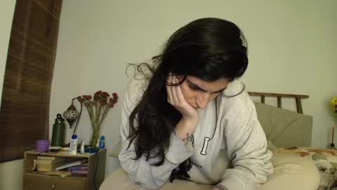 hollyshit_ online show from 01-09-26, 02:25