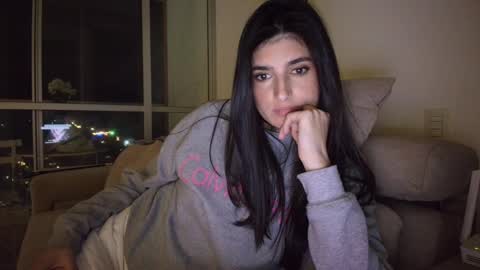 hollyshit_ online show from 03-08-26, 02:04