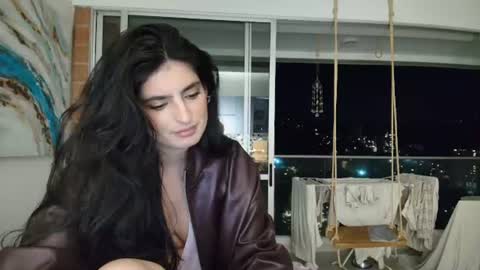 Snapshot of hollyshit_ chatting on 06-14-26, 02:24 hollyshit_ online show from 06-14-26, 02:24
