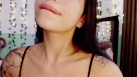 holly online show from 12-18-24, 08:57