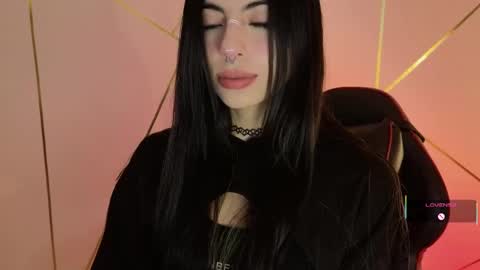 holly online show from 02-11-25, 09:03