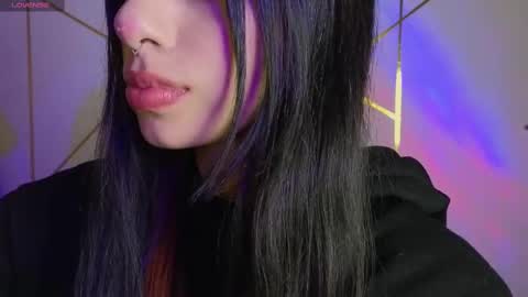 holly online show from 10-17-25, 11:02