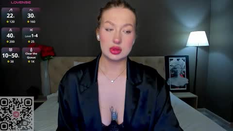 Emma online show from 09-18-25, 12:23