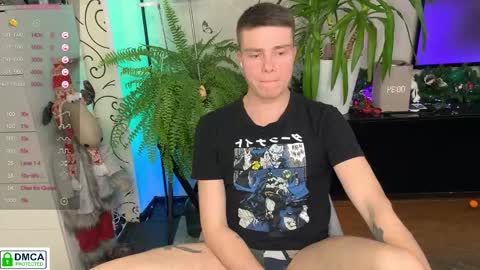 holy_eggs_00 online show from 12-19-25, 09:33