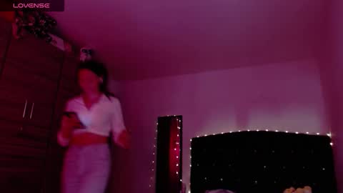 Juli online show from 09-16-25, 08:32