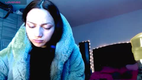 Juli online show from 12-19-25, 05:14