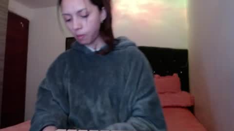 Snapshot of holy_julii chatting on 07-11-26, 02:25 holy_julii online show from 07-11-26, 02:25