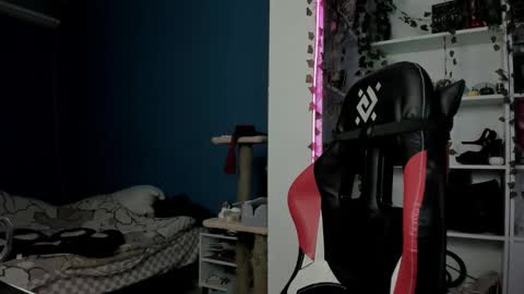 holy_mistresss online show from 11-07-25, 10:15