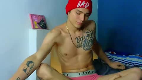      online show from 02-07-25, 02:47