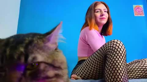      online show from 02-16-25, 09:15