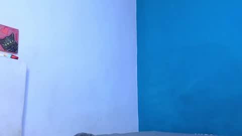      online show from 03-09-25, 03:01