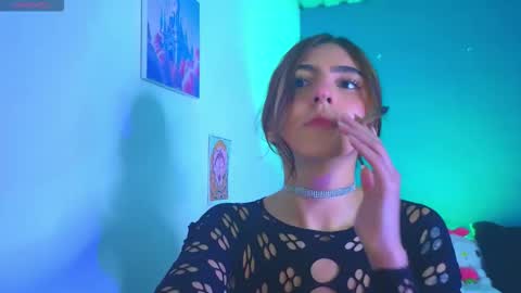      online show from 09-26-25, 08:40