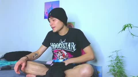      online show from 03-29-26, 08:25