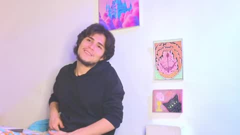      online show from 05-31-26, 06:21